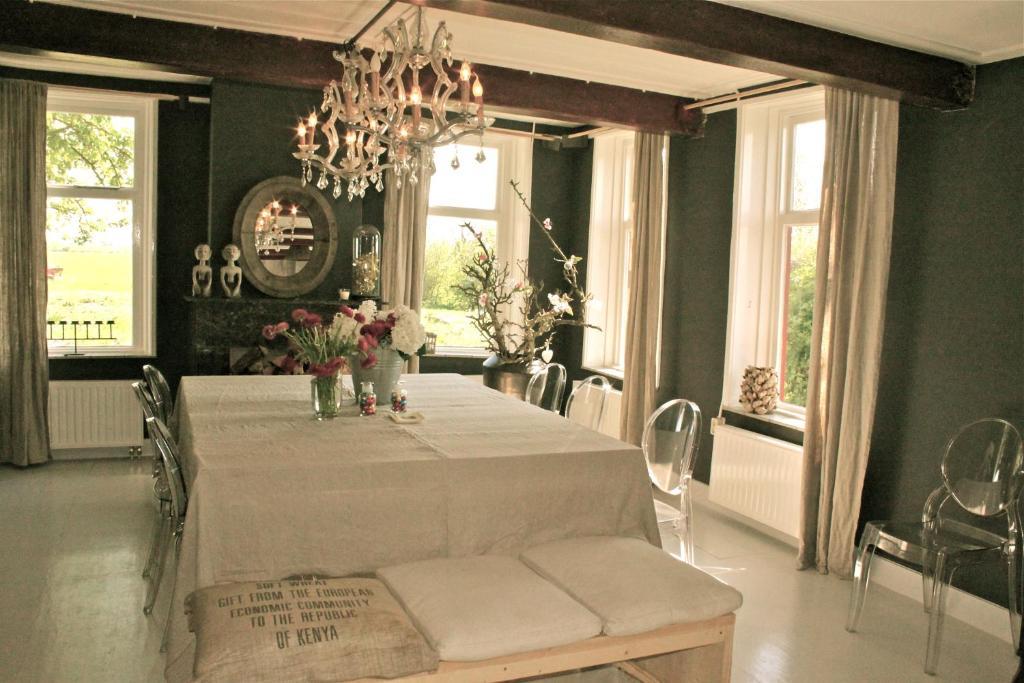 Bed and breakfast De Oude Nadorst 2*